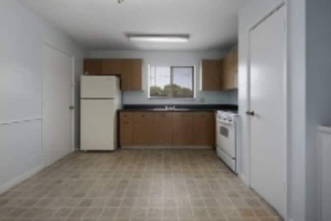 Building Photo - 429 W 87 Pl