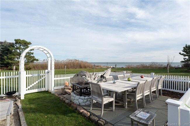 Building Photo - 624 Vineyard Point Rd