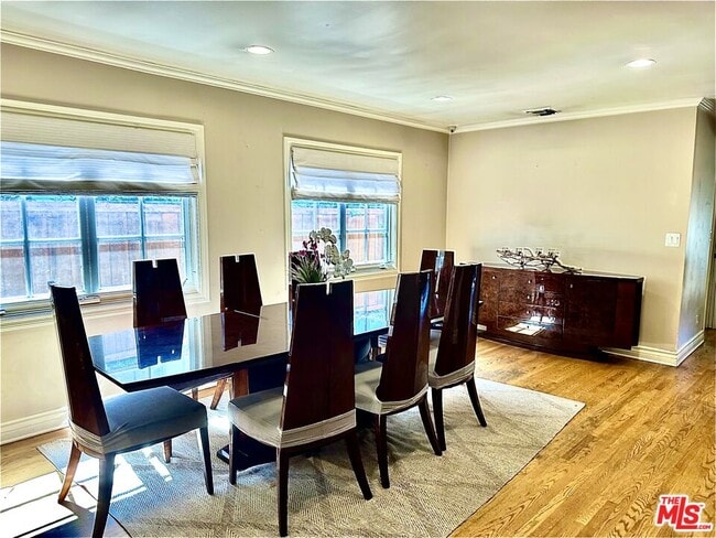 Building Photo - 6618 Moore Dr