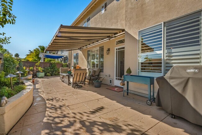 Building Photo - 4 Bedroom Designer Dream Home in La Costa