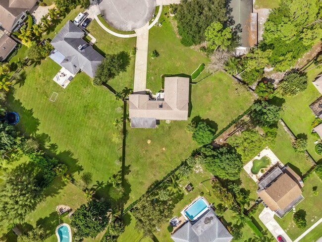 Building Photo - 12192 Branding Iron Ct