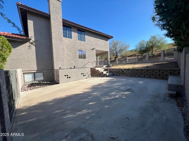 Building Photo - 15230 N Blackbird Dr