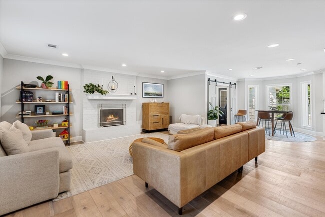 Building Photo - 27122 E Lana Ln