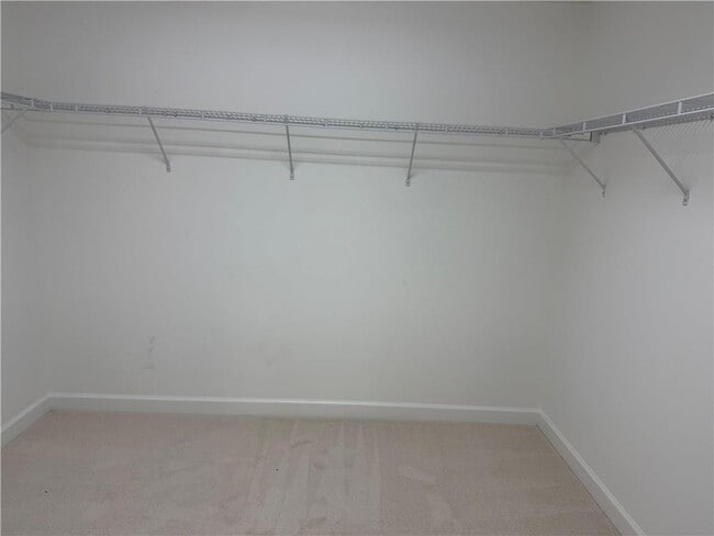 Building Photo - 325 Cranbrooke Cir