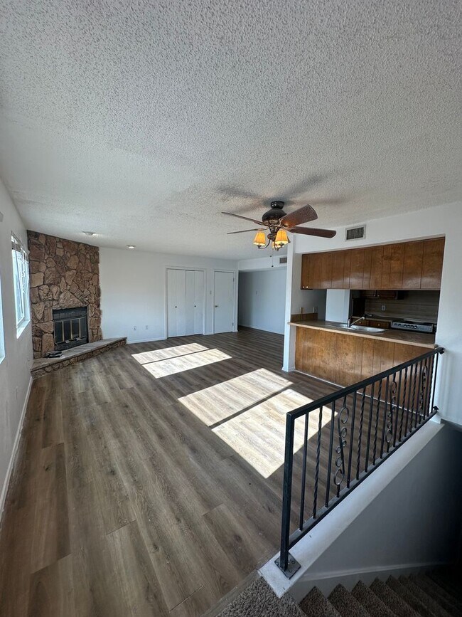 Building Photo - 313 Innsdale Terrace