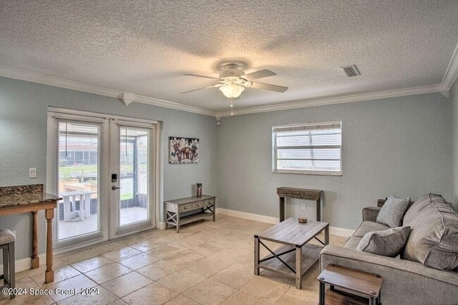 Building Photo - 1640 Coquina Dr