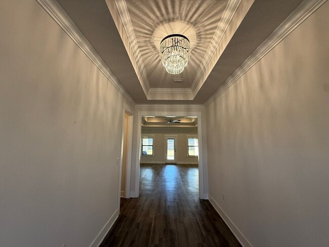 Building Photo - 6124 Cherry Hill Cir