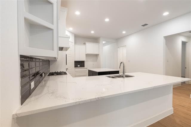 Building Photo - 3115 Elmwood St