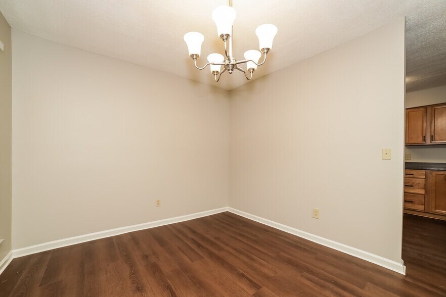 Building Photo - 10533 Docksider Dr E