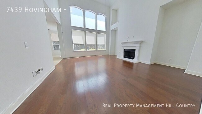 Building Photo - 7439 Hovingham-1