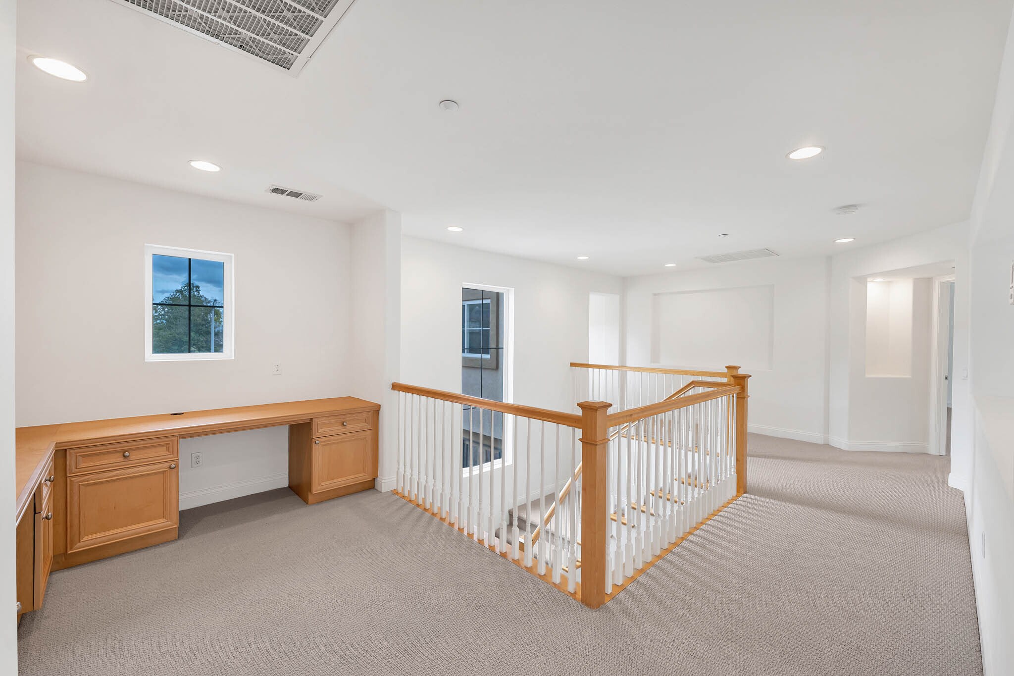 Upstairs Office/Study Nook - 12215 Delante Ct