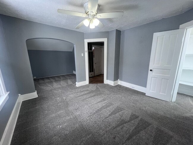 Building Photo - 2143 Palace Ave SW