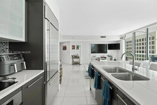 Building Photo - 55 SE 6th St