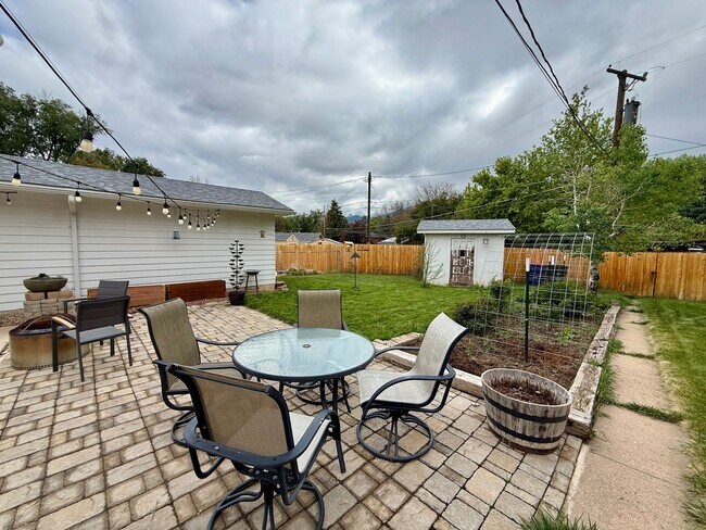 Building Photo - Charming Updated 3-Bedroom Home in Pleasant Valley
