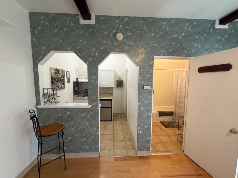 Building Photo - 190 Lubeck Rd