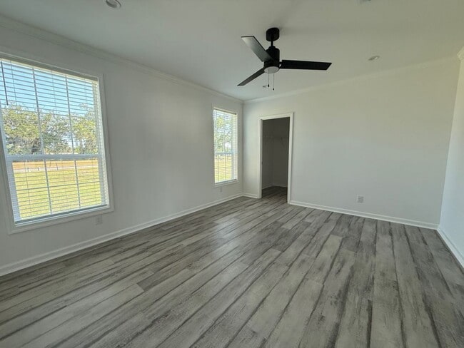 Building Photo - 1654 Voyager Dr