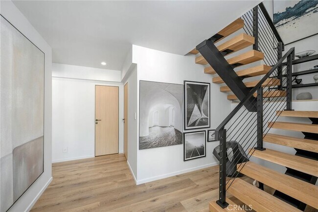 Building Photo - 34031 Mazo Dr