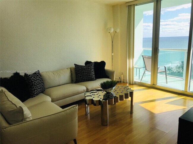 Building Photo - 3801 S Ocean Dr