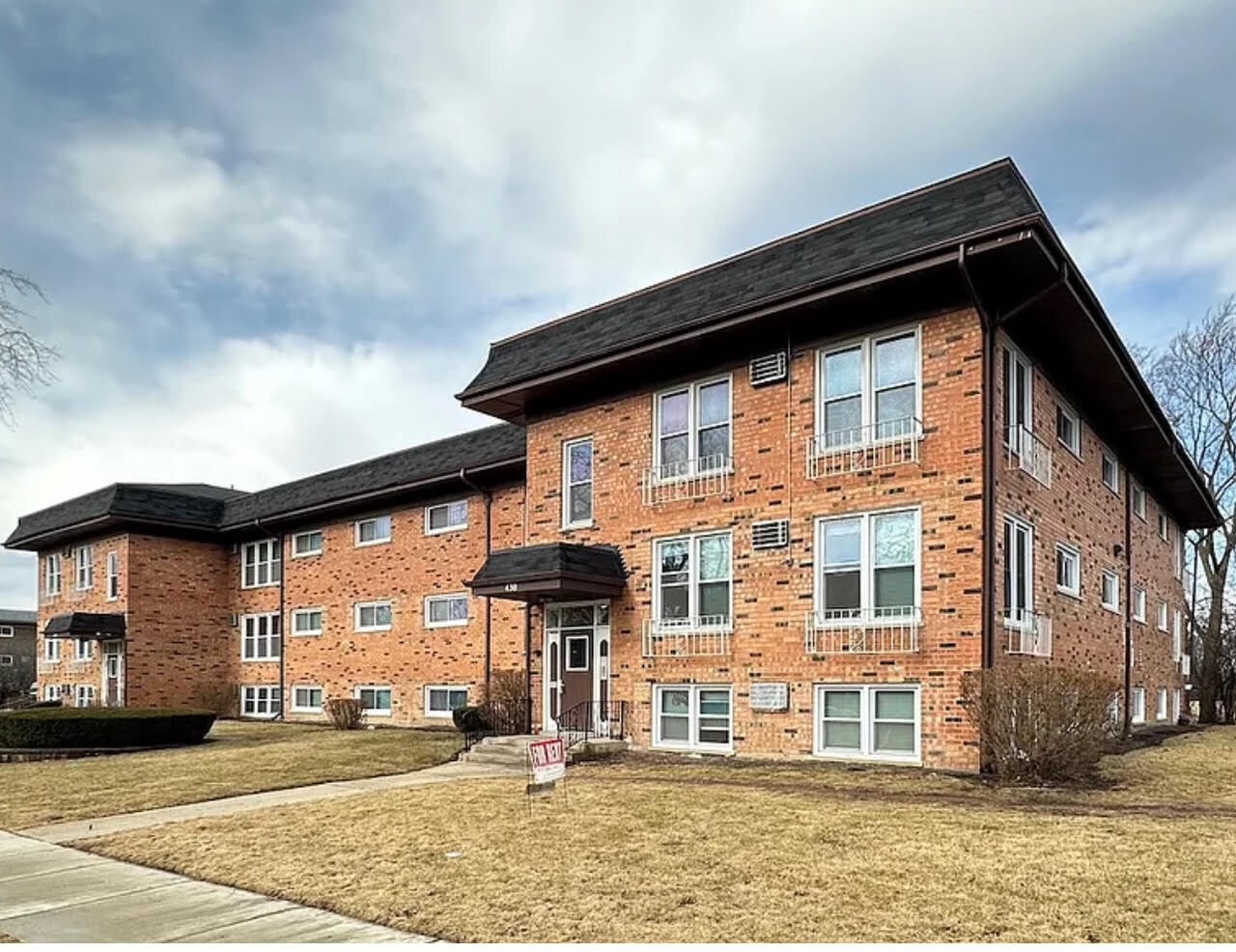 Building Photo - 419 W Stevens Dr
