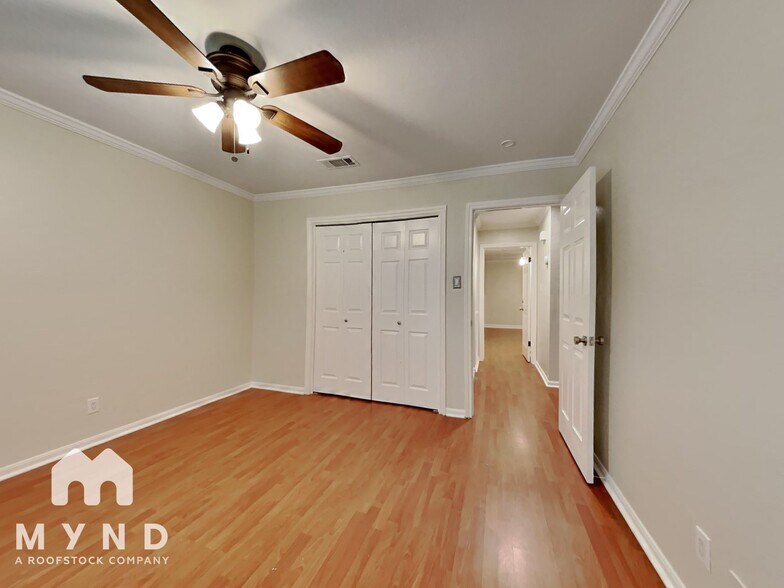 Building Photo - 4003 Highknoll Ln