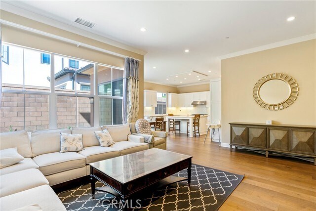 Building Photo - 71 Brixton