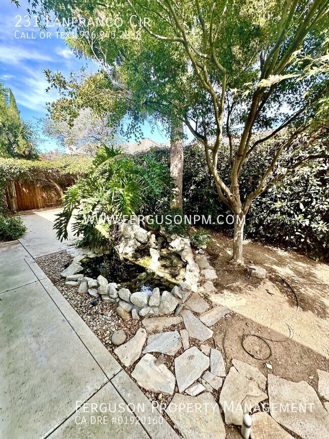 Building Photo - 231 Lanfranco Cir