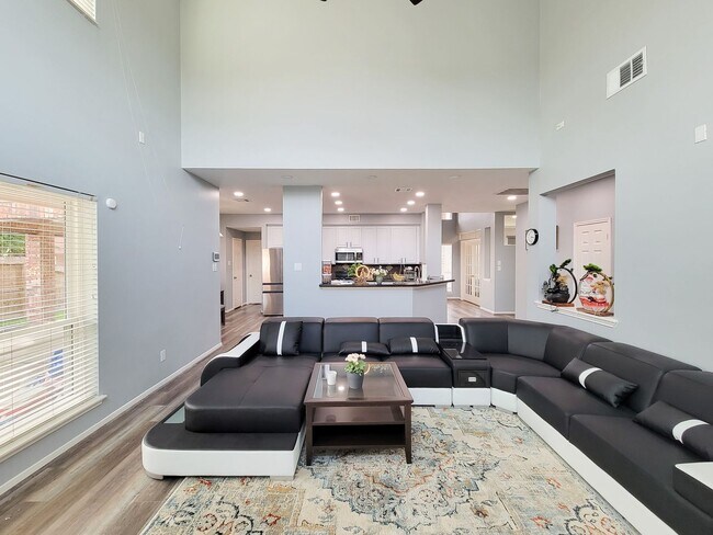 Building Photo - The perfect place to come home to! This be...