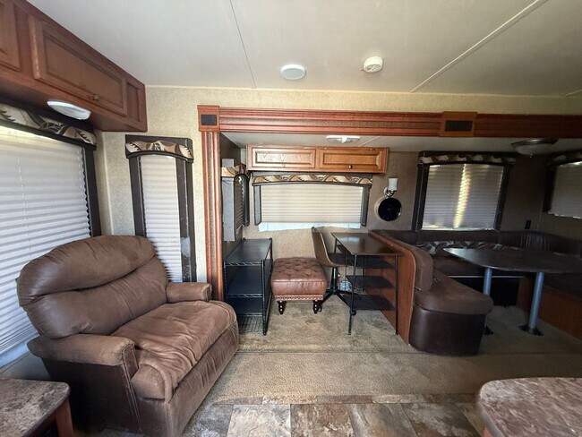 Building Photo - Elizabeth's RV Park