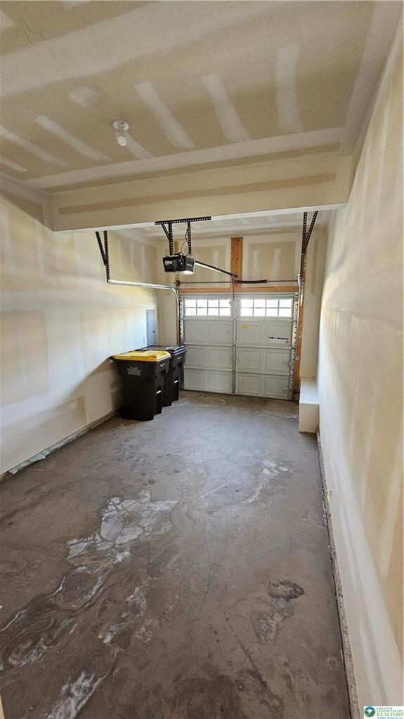 Building Photo - 1462 Black Forest Dr