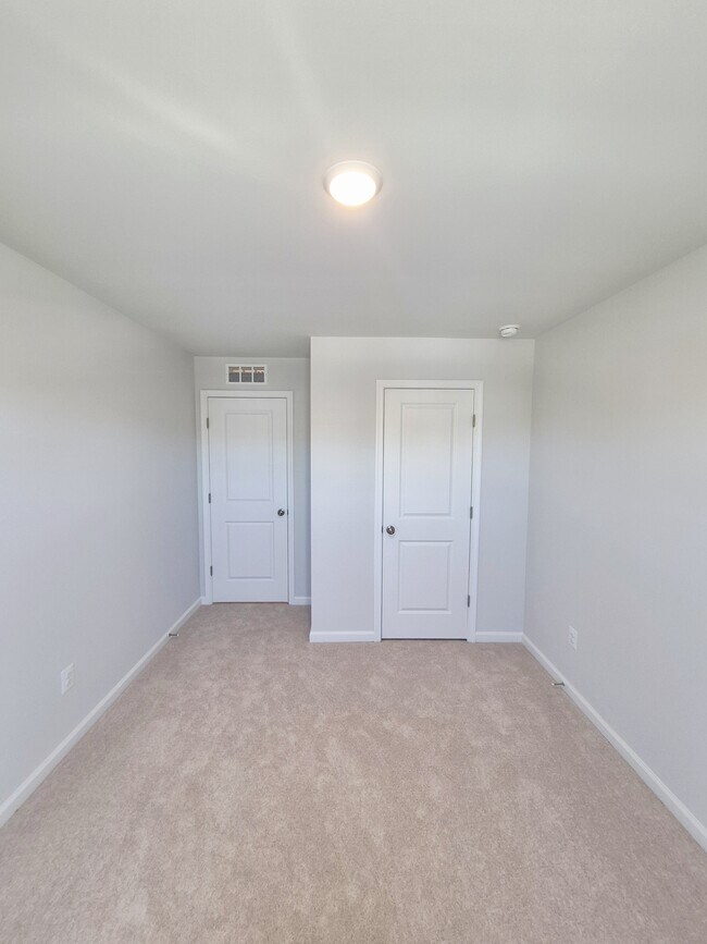 Building Photo - 50 Grayson Village Dr