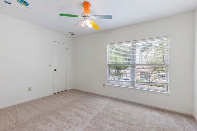 Building Photo - 59 Fire Flicker Pl