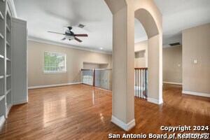 Building Photo - 410 Cadence Hill