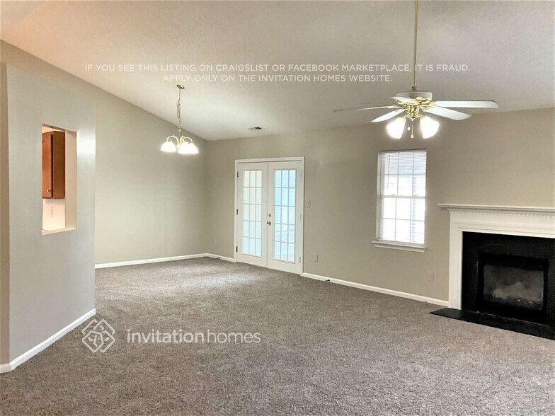 Building Photo - 3924 Chatterleigh Dr