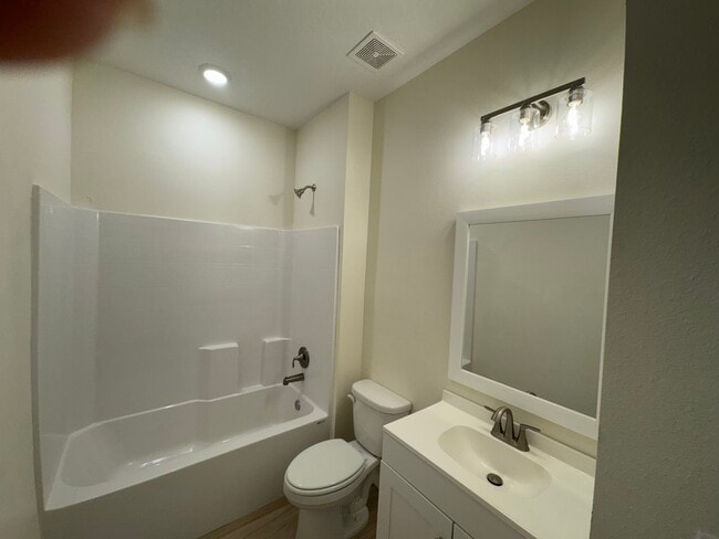 Building Photo - 247 Debary Dr