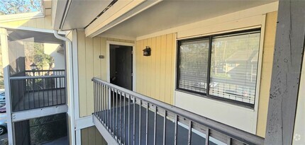 Building Photo - 13373 Arbor Pointe Cir