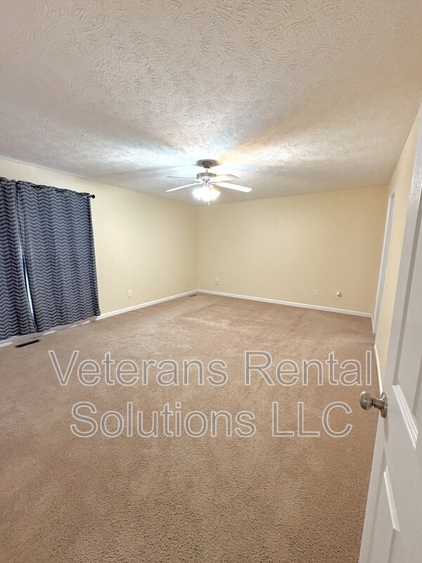 Building Photo - 2741 Millmann Rd