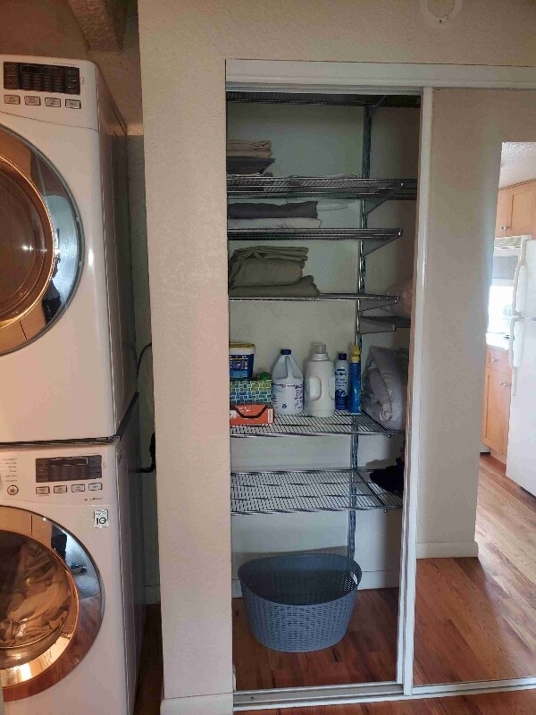 Building Photo - 200 Pearl St