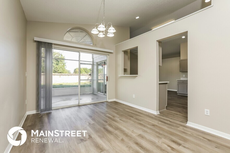 Building Photo - 3007 E Beaumont Ln