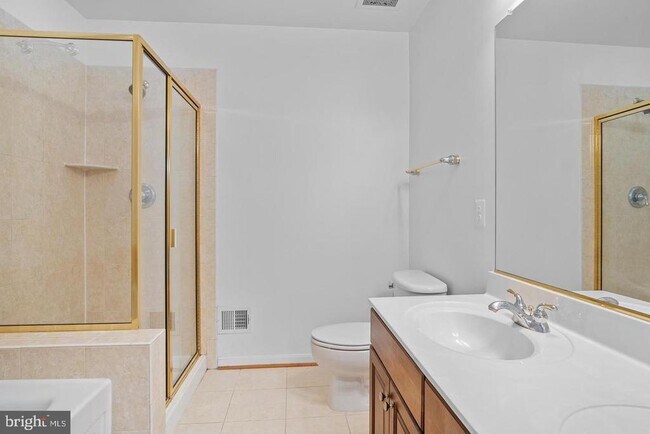 Building Photo - 4610 Battenburg Ln