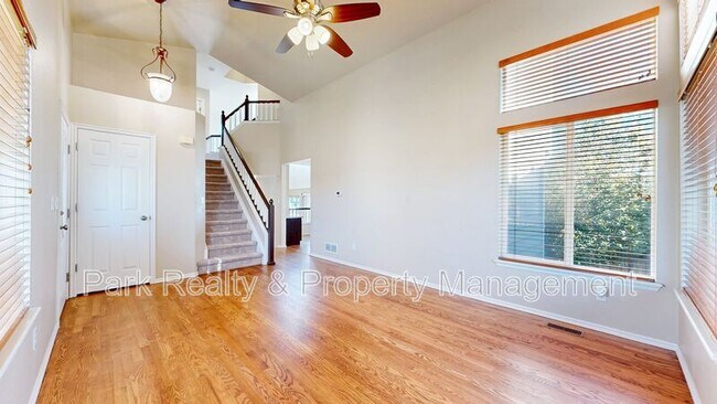 Building Photo - 8596 Bluegrass Cir