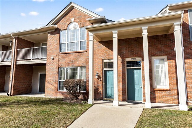 Building Photo - 17104 Chesapeake Cir