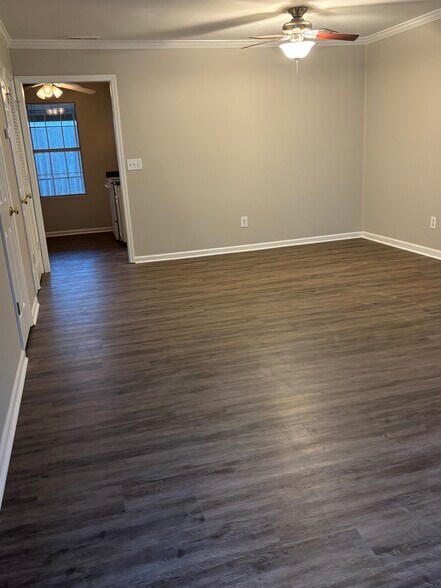 Building Photo - 2040 Rondo St