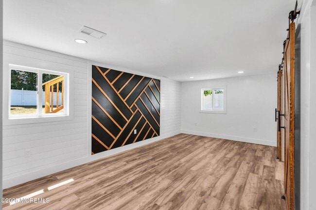 Building Photo - 24 Woodlark Rd