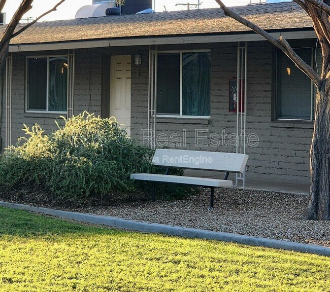 Building Photo - 6819 N 12th St