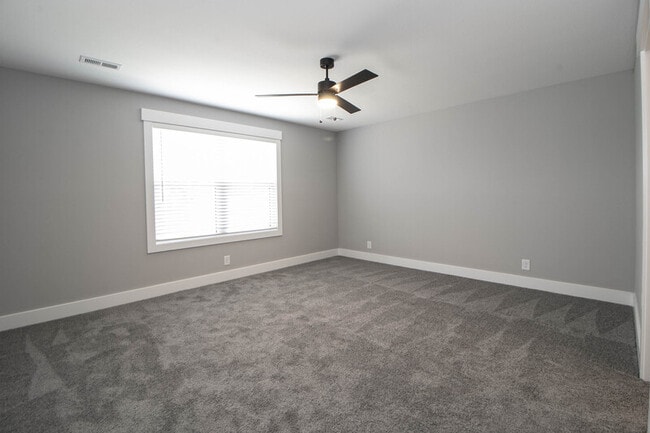 Building Photo - 1603 Jonathan Wade Cir