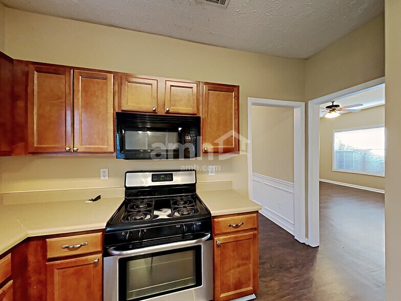 Building Photo - 1453 Whitaker Park Pl