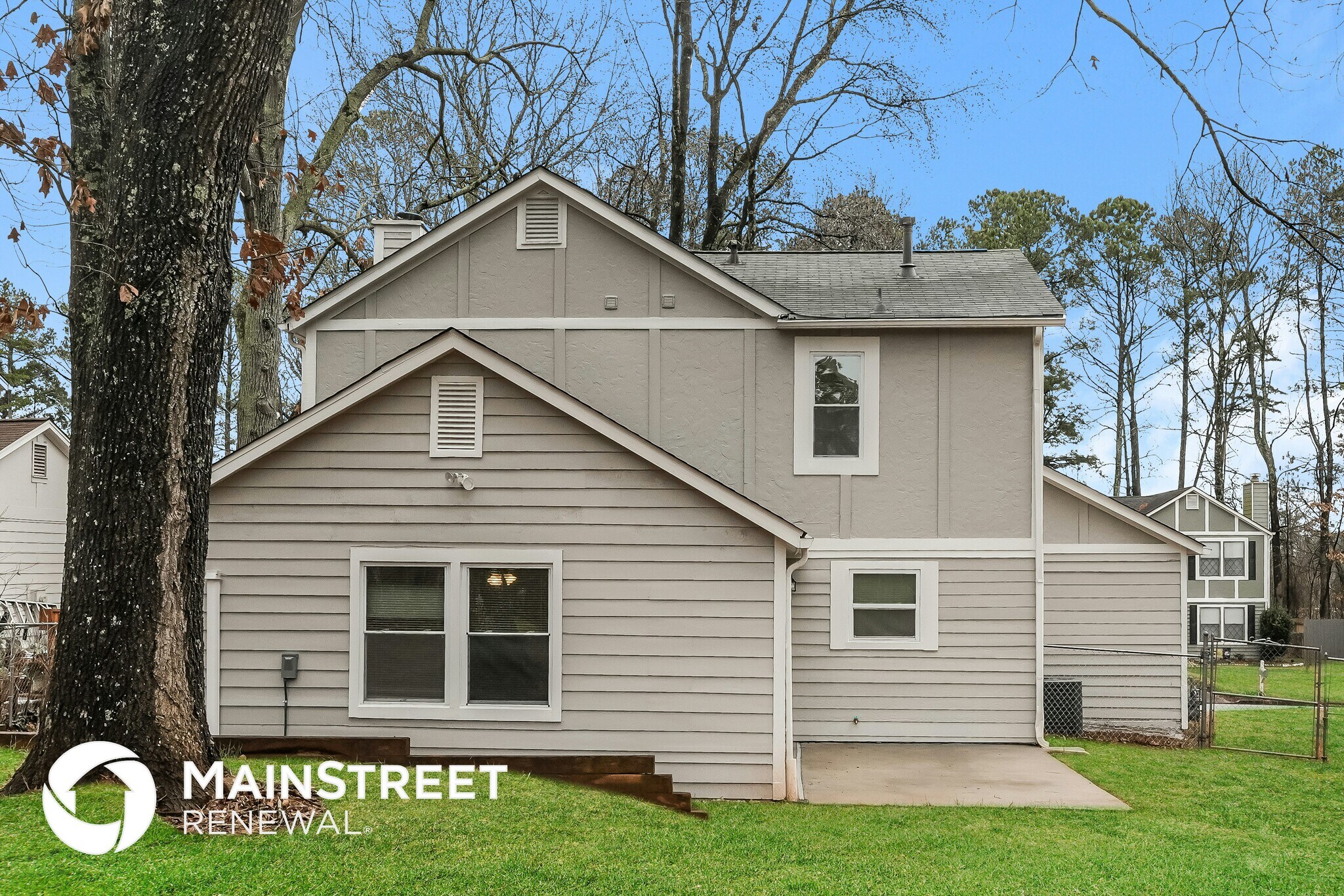 Building Photo - 5439 Farmview Close