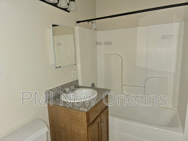 Building Photo - 3875 Pauger St