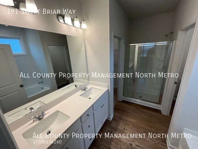 Building Photo - 191 Sweet Briar