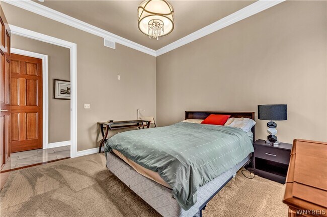 Building Photo - 5473 Firefly Ct